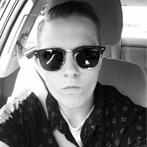 Meet your Posher, Jess